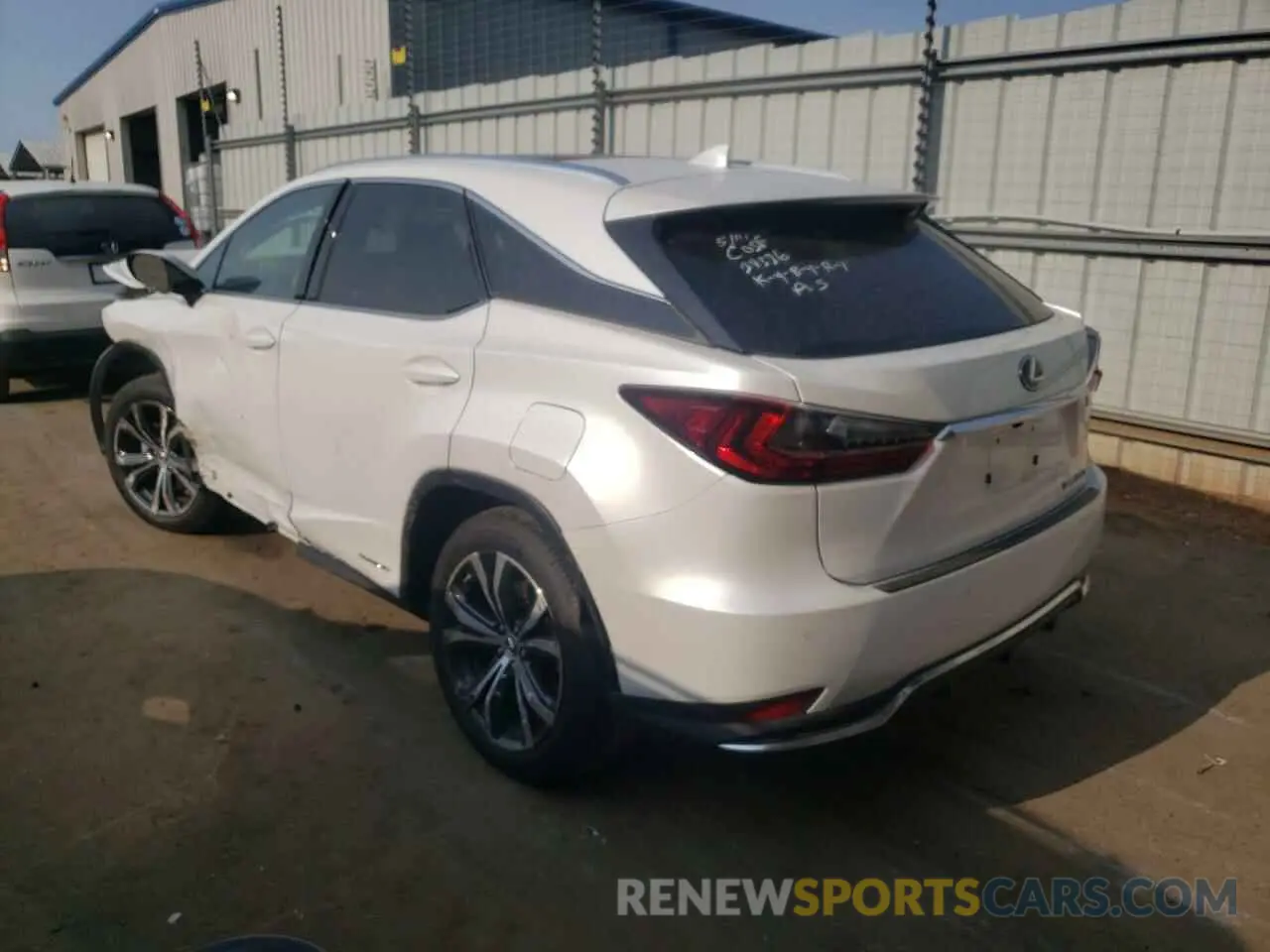3 fotografías del automóvil dañado 2T2HGMDA6NC072581 LEXUS RX450 2022