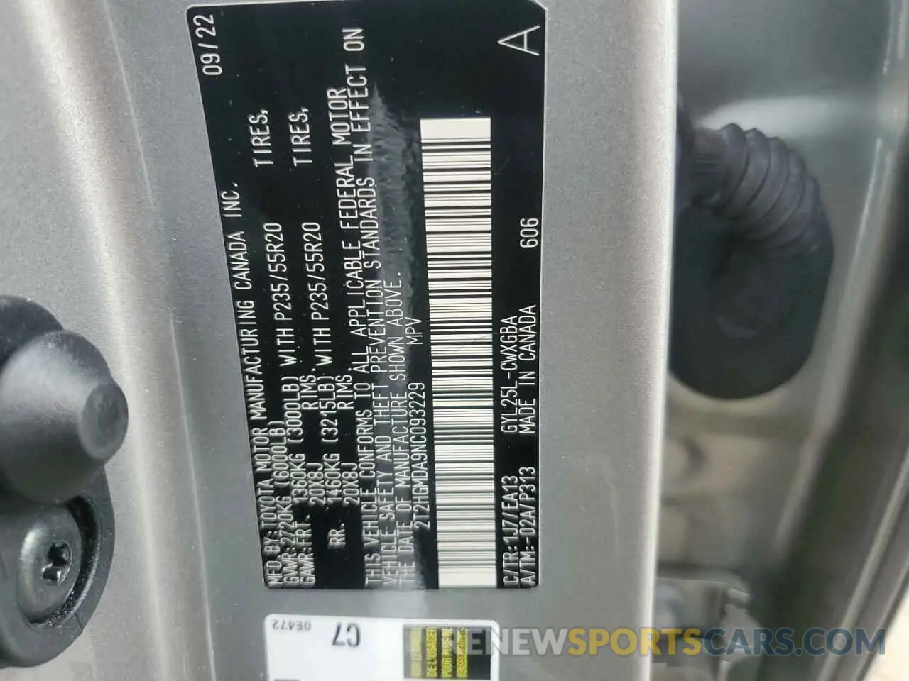 13 fotografías del automóvil dañado 2T2HGMDA9NC093229 LEXUS RX450 2022
