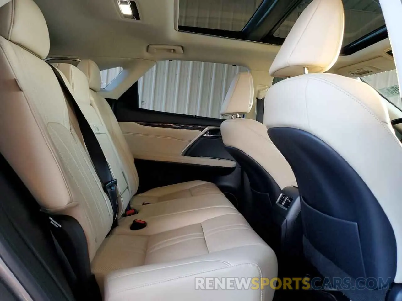 11 fotografías del automóvil dañado 2T2JGMDA4NC084603 LEXUS RX450 2022