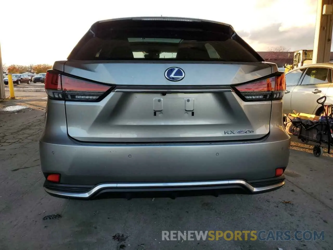6 fotografías del automóvil dañado 2T2JGMDA4NC084603 LEXUS RX450 2022