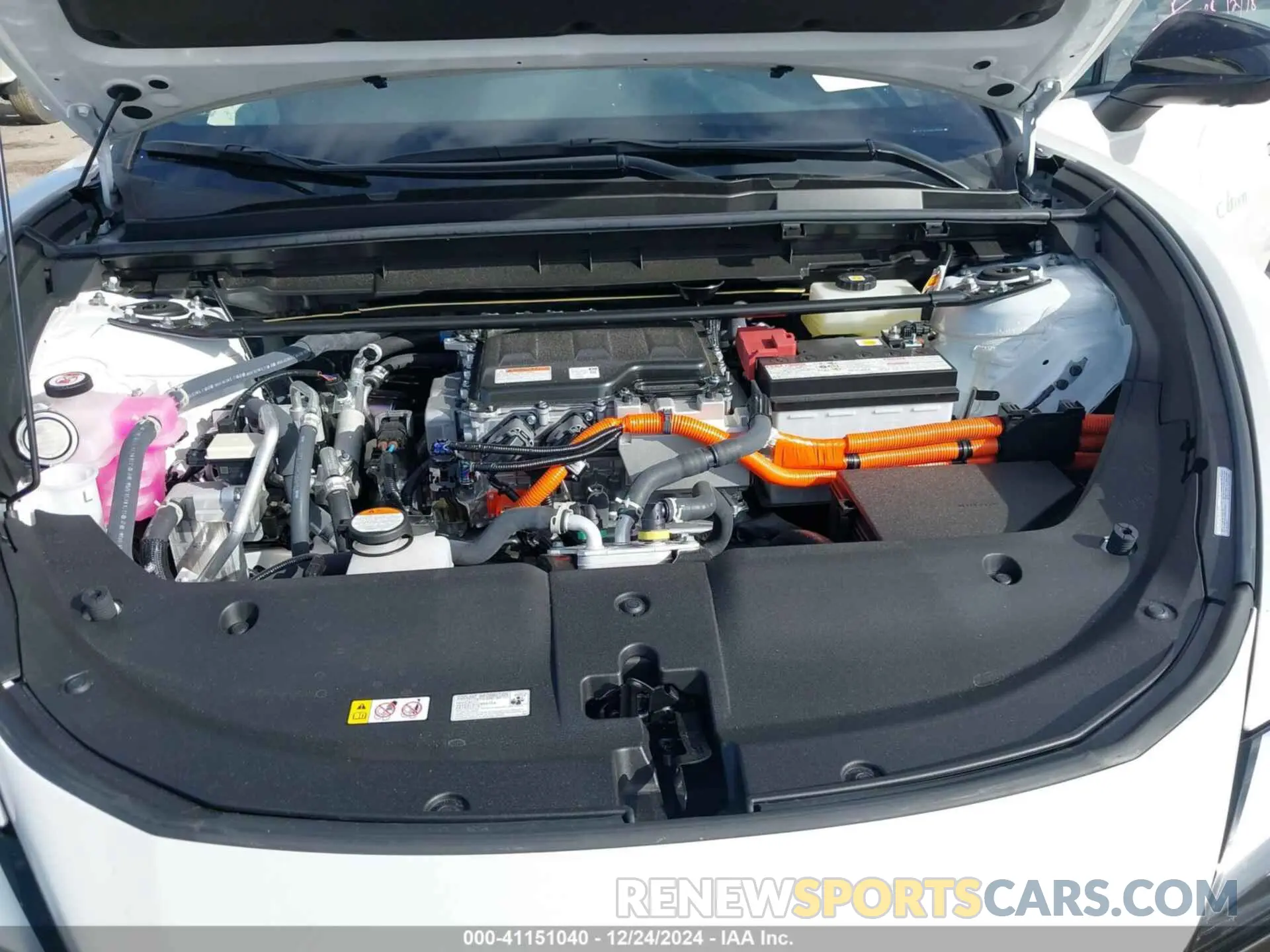 10 fotografías del automóvil dañado JTJABABB3RA002882 LEXUS RZ 300E 2024
