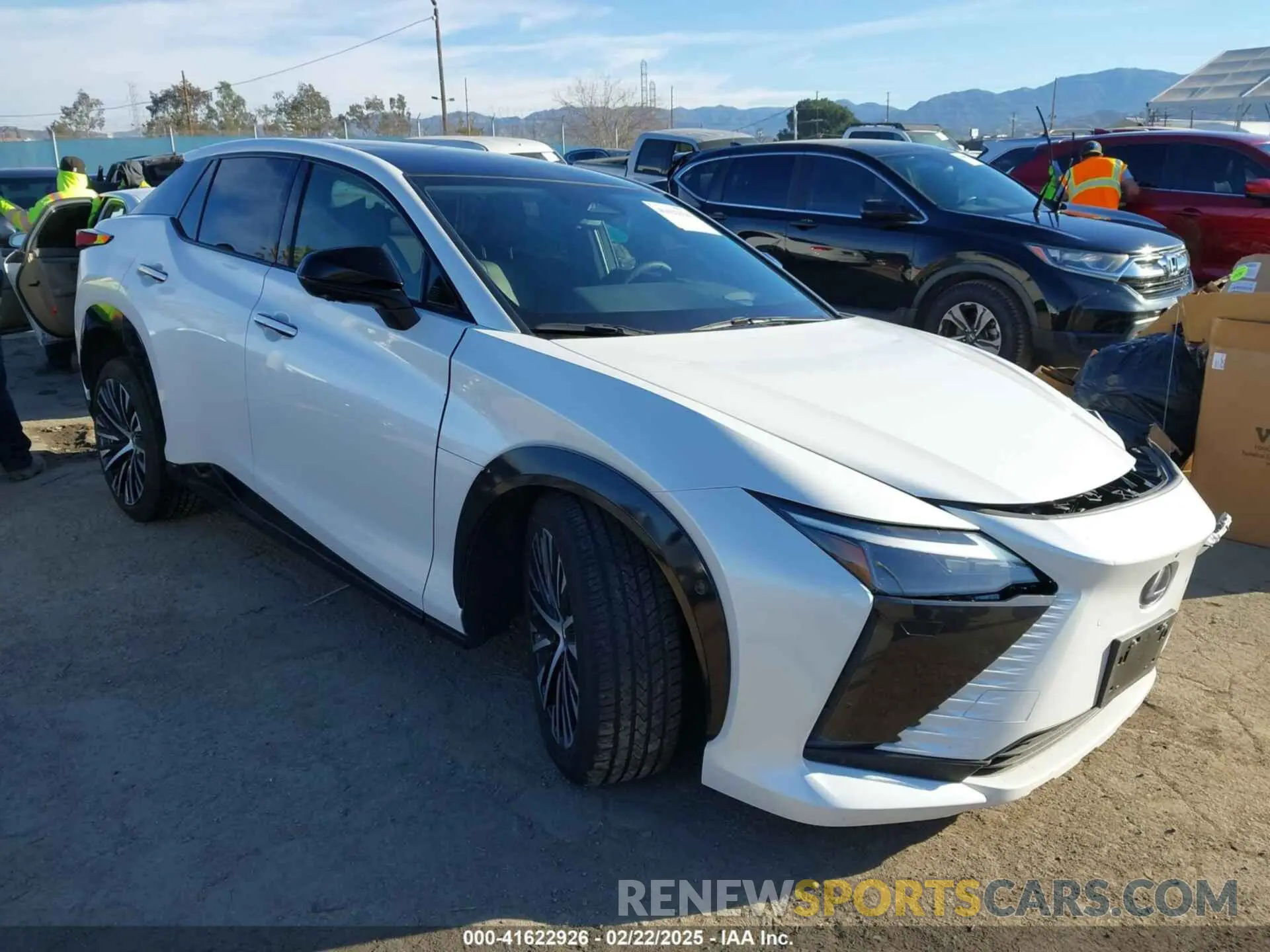 1 fotografías del automóvil dañado JTJAAAAB0PA018622 LEXUS RZ 450E 2023