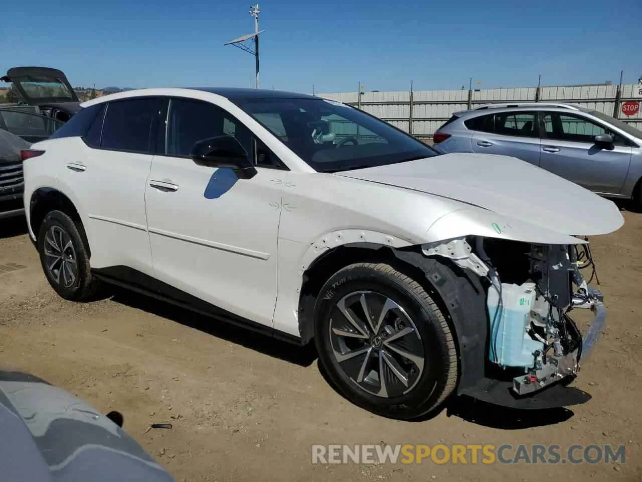 4 fotografías del automóvil dañado JTJAAAAB0PA018930 LEXUS RZ 450E 2023