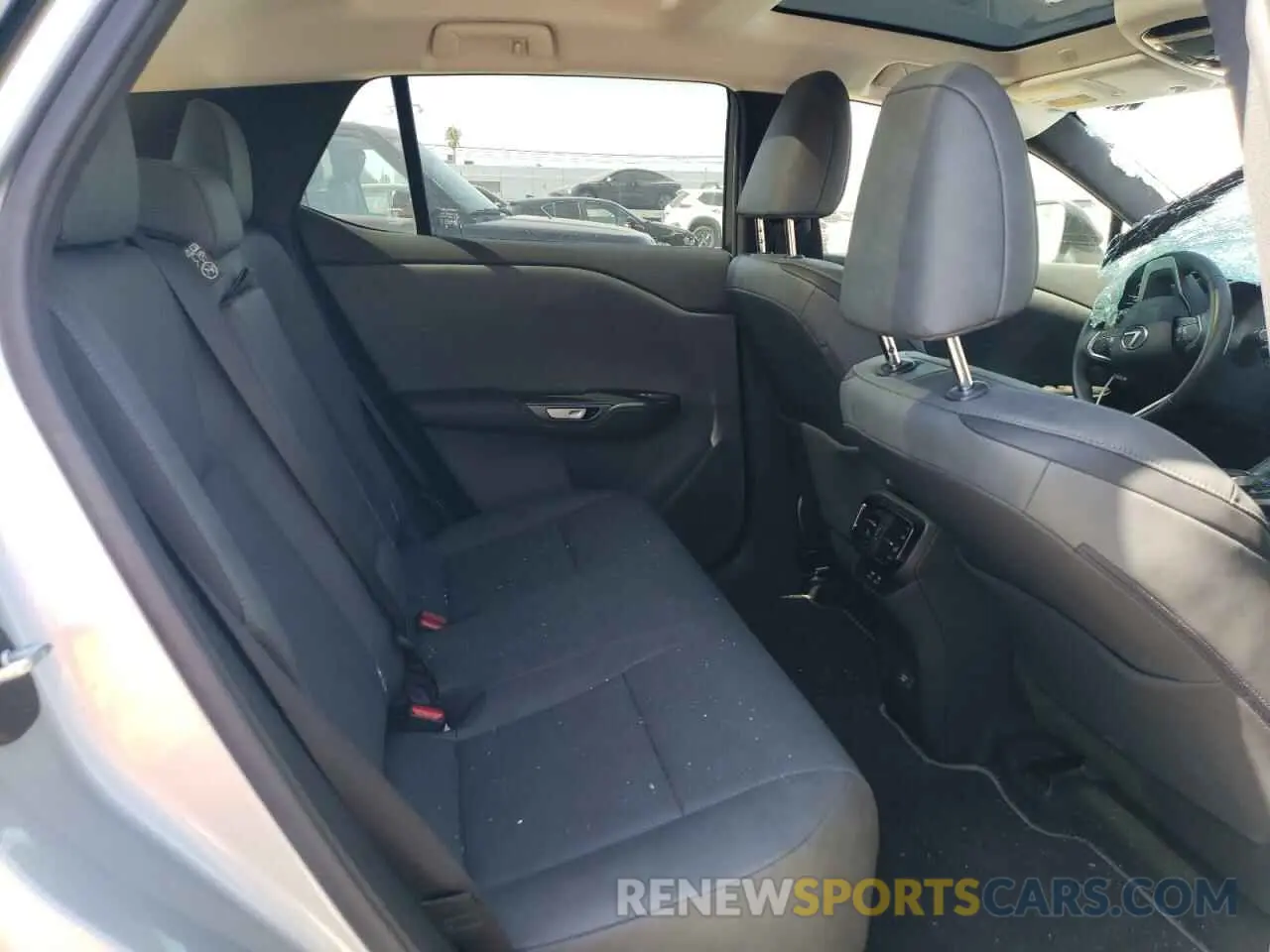 11 fotografías del automóvil dañado JTJAAAAB9PA008008 LEXUS RZ 450E 2023