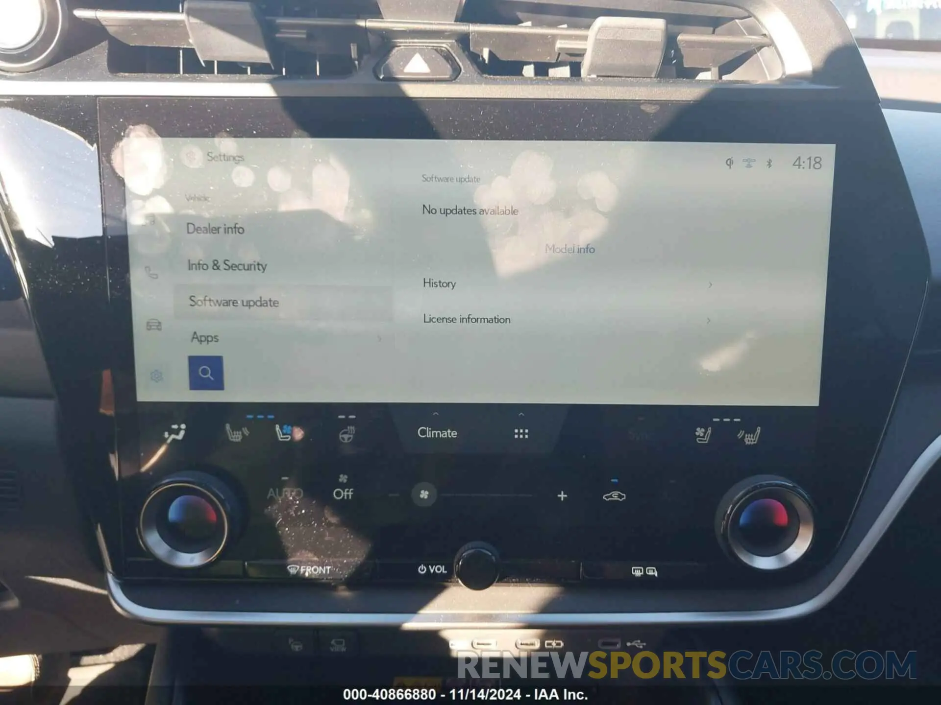 17 fotografías del automóvil dañado JTJAAAABXPA022340 LEXUS RZ 450E 2023