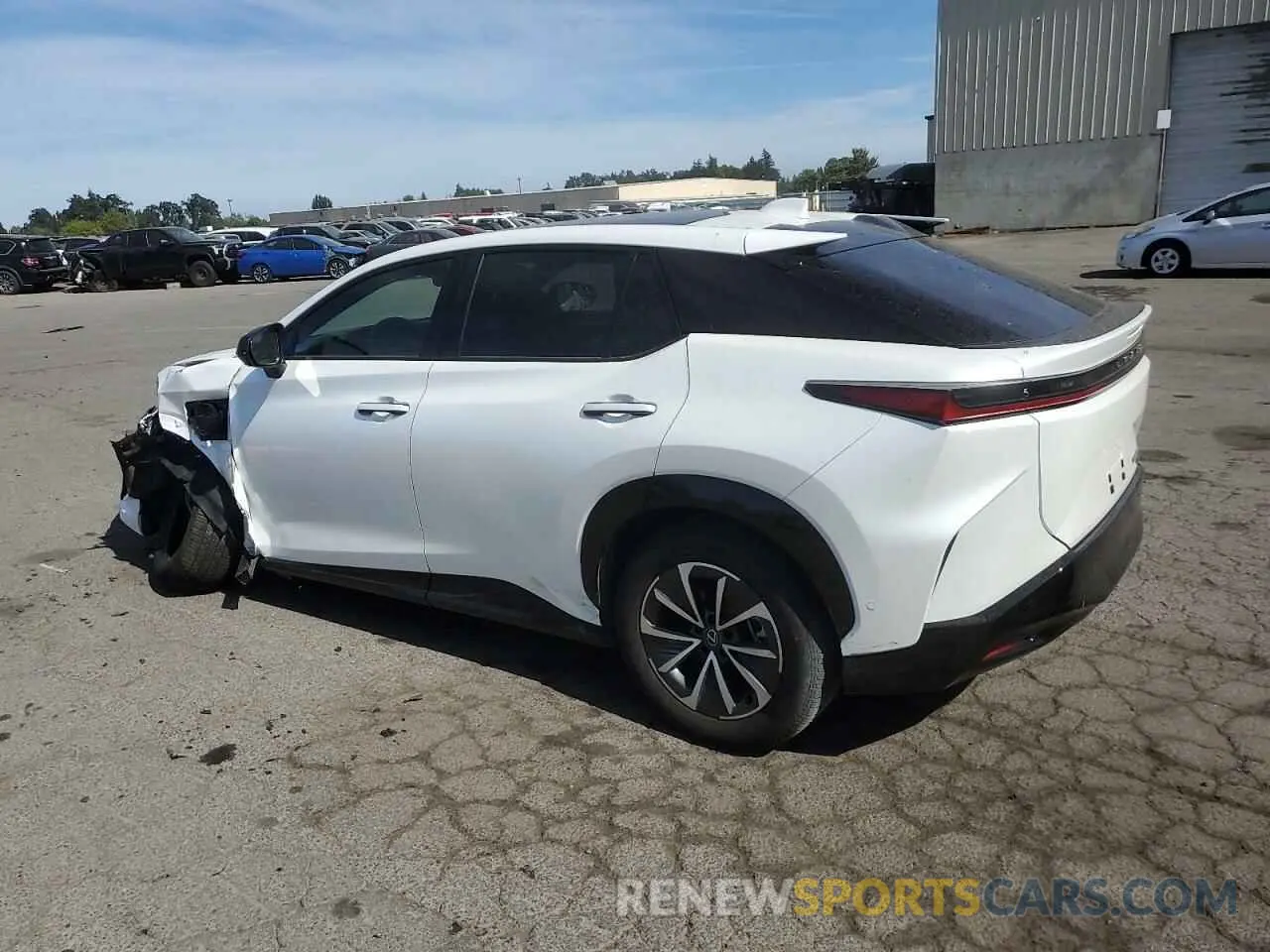 2 fotografías del automóvil dañado JTJAAAAB1RA025114 LEXUS RZ 450E 2024
