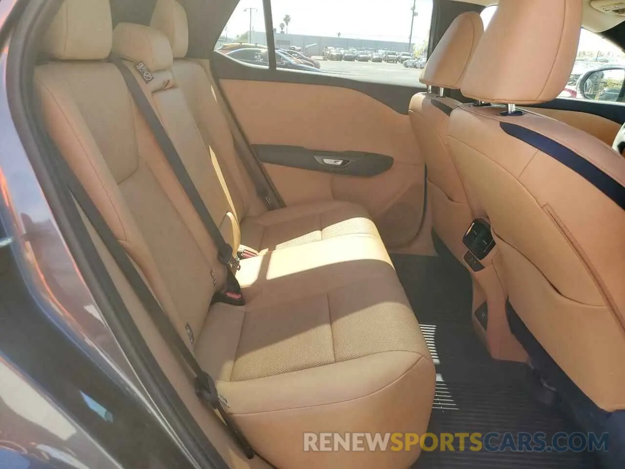 11 fotografías del automóvil dañado JTJAAAAB4RA025544 LEXUS RZ 450E 2024