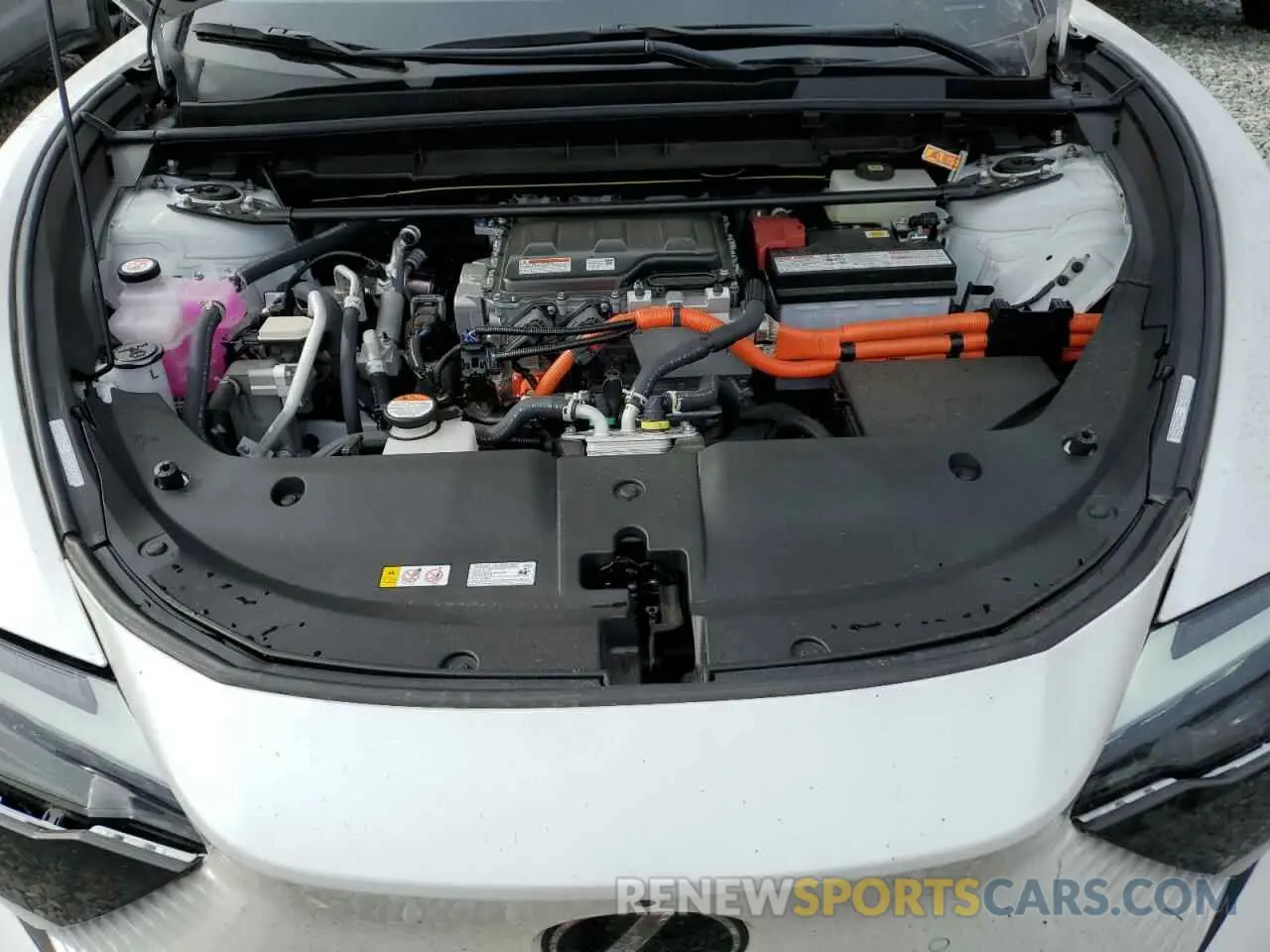 12 fotografías del automóvil dañado JTJAAAAB6RA024377 LEXUS RZ 450E 2024