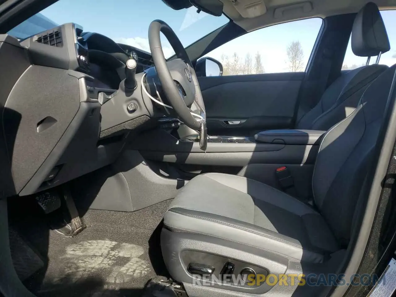 7 fotografías del automóvil dañado JTJAAAAB7RA025151 LEXUS RZ 450E 2024