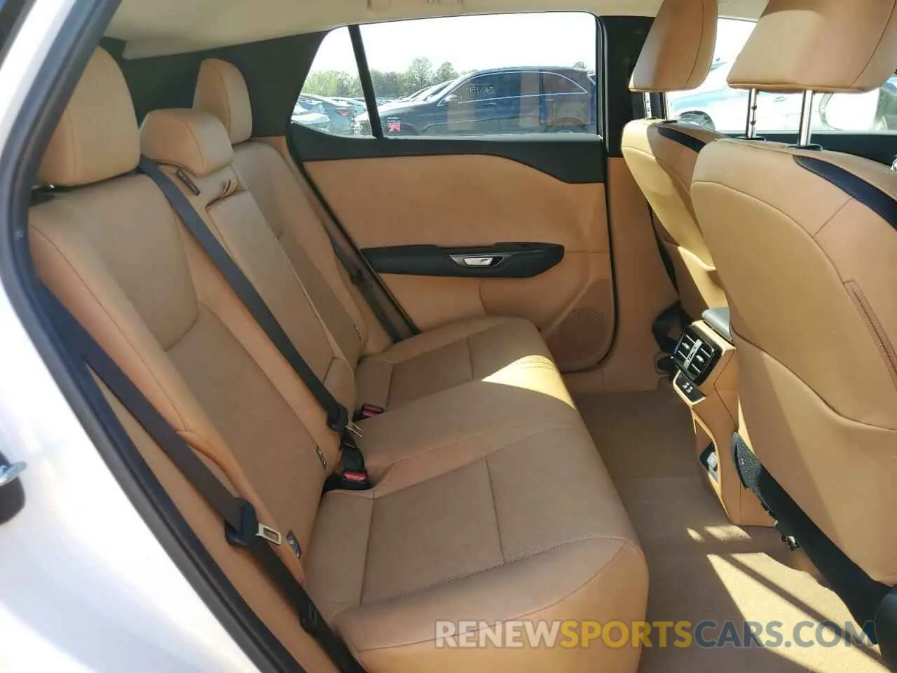 11 fotografías del automóvil dañado JTJAAAAB9RA026687 LEXUS RZ 450E 2024