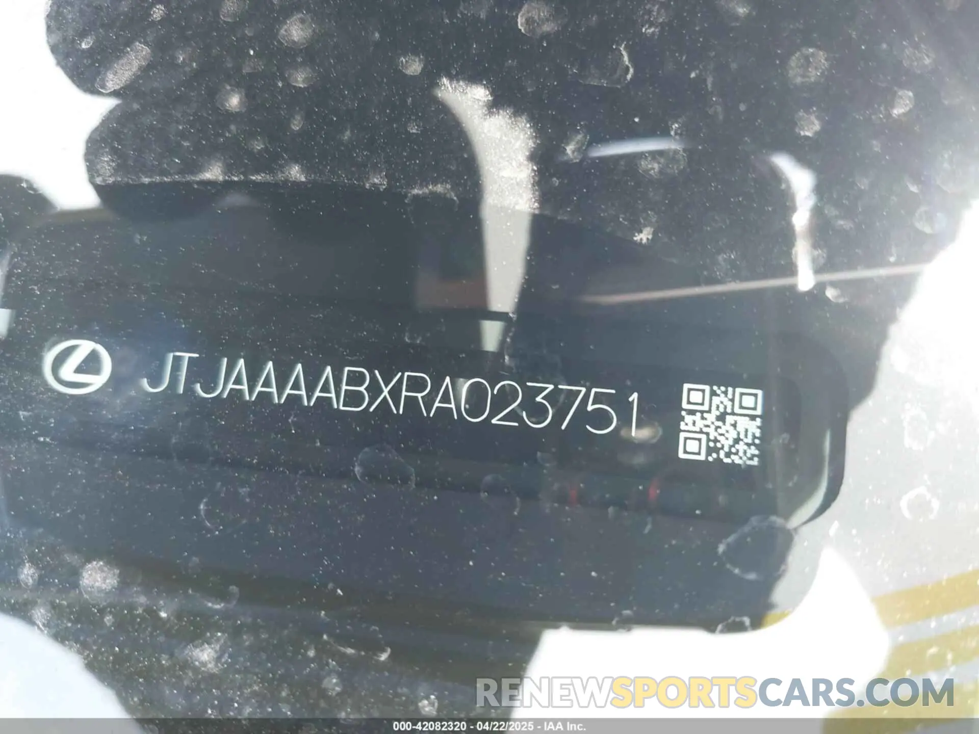 19 fotografías del automóvil dañado JTJAAAABXRA023751 LEXUS RZ 450E 2024
