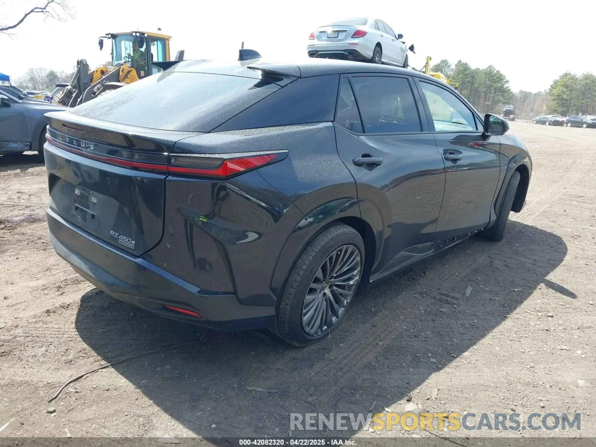 4 fotografías del automóvil dañado JTJAAAABXRA023751 LEXUS RZ 450E 2024