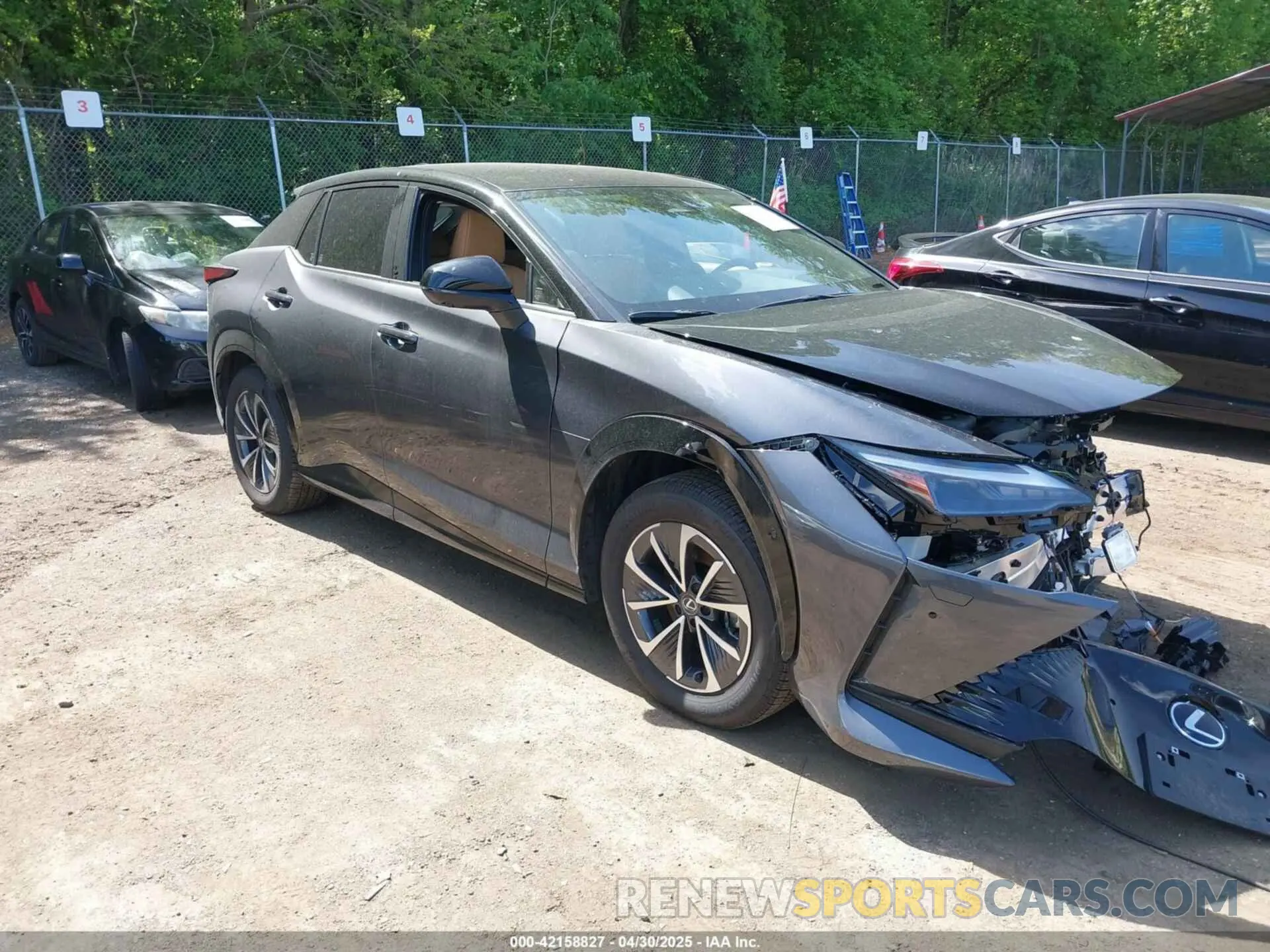 1 fotografías del automóvil dañado JTJAAAAB0SA028625 LEXUS RZ 450E 2025