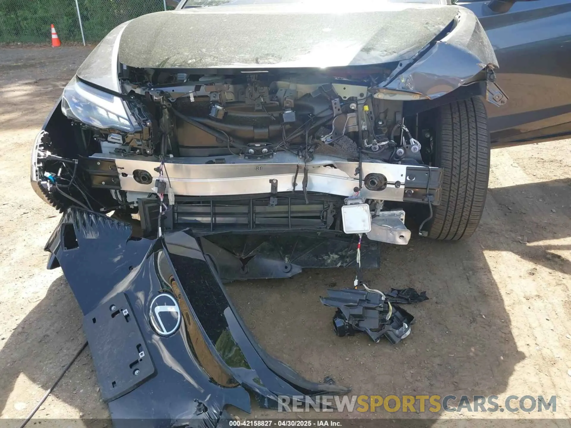 6 fotografías del automóvil dañado JTJAAAAB0SA028625 LEXUS RZ 450E 2025