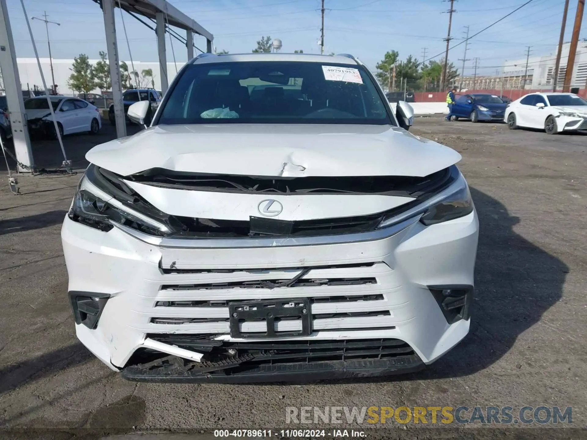 11 fotografías del automóvil dañado 5TDAAAA6XRS004285 LEXUS TX 2024