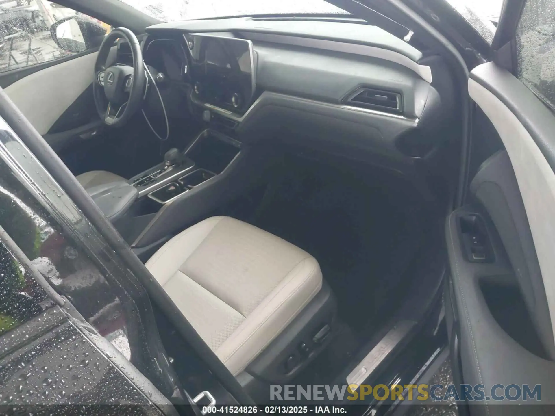 5 fotografías del automóvil dañado 5TDAAAA6XRS003203 LEXUS TX 350 2024