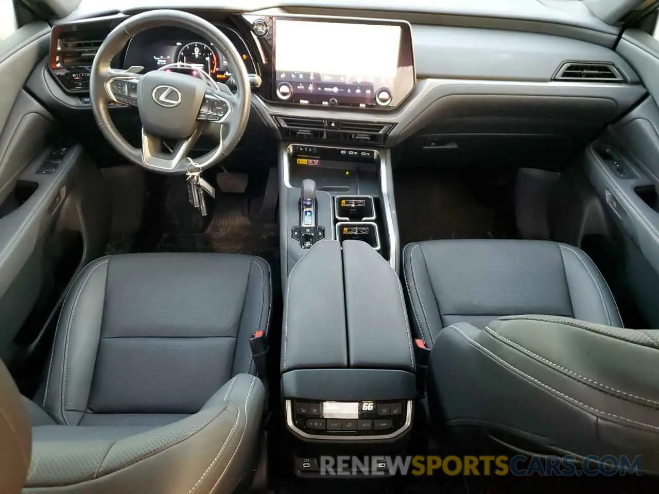 8 fotografías del automóvil dañado 5TDAAAA60RS005588 LEXUS TX 350 BAS 2024