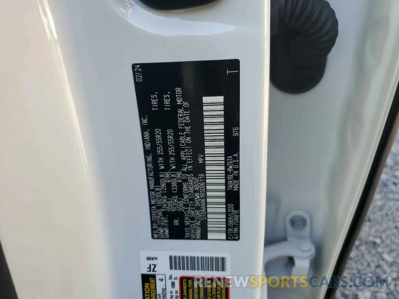 13 fotografías del automóvil dañado 5TDAAAA61RS006118 LEXUS TX 350 BAS 2024