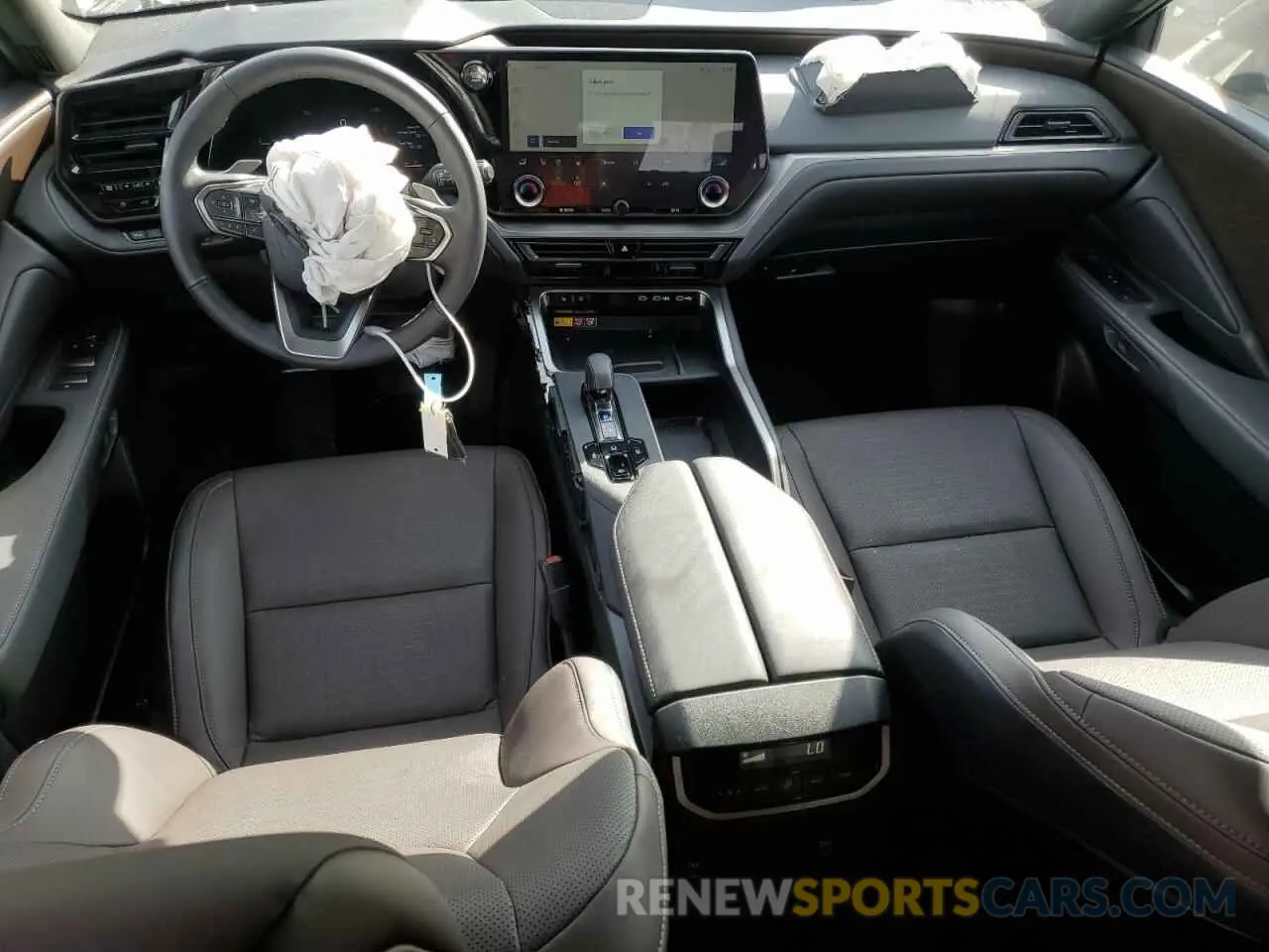 8 fotografías del automóvil dañado 5TDAAAA64RS009157 LEXUS TX 350 BAS 2024