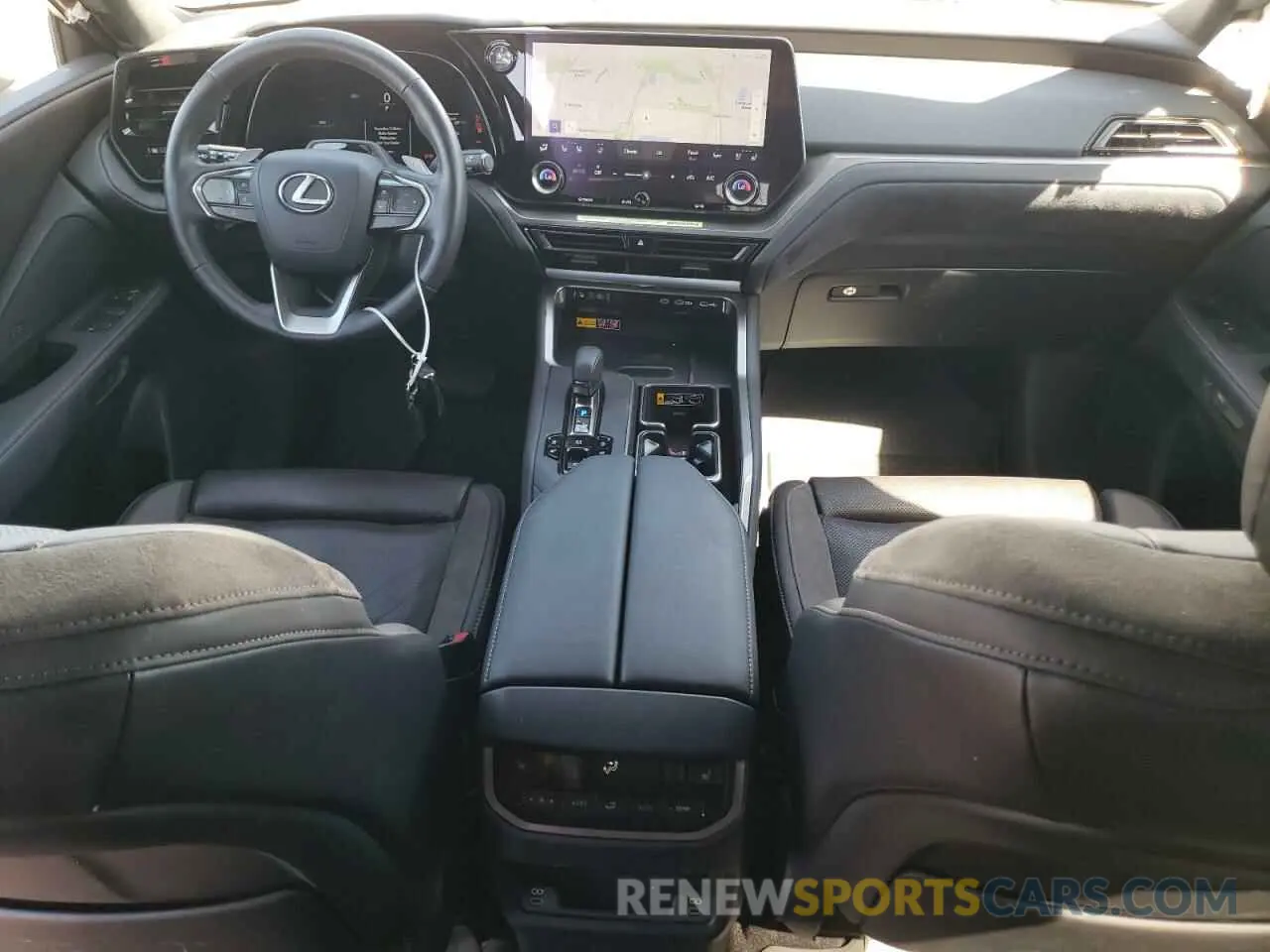 8 fotografías del automóvil dañado 5TDAAAB63RS006832 LEXUS TX 350 BAS 2024