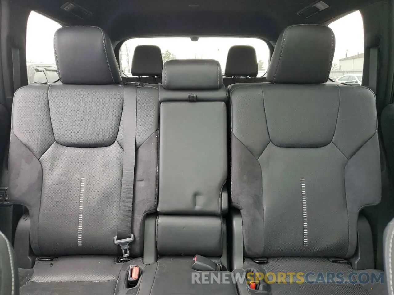 10 fotografías del automóvil dañado 5TDAAAB68RS009757 LEXUS TX 350 BAS 2024