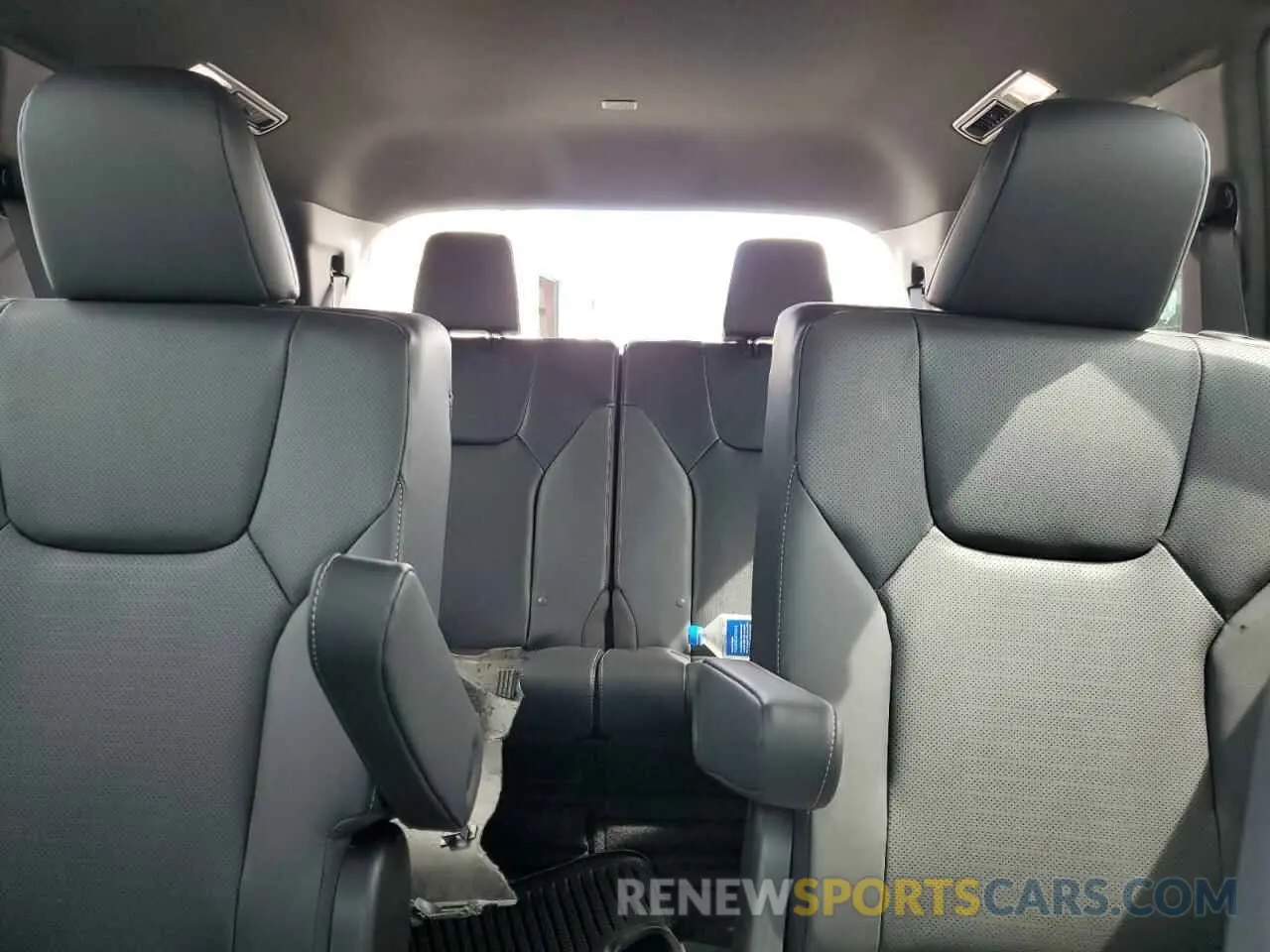 10 fotografías del automóvil dañado 5TDABAB62SS008820 LEXUS TX 500H F 2025