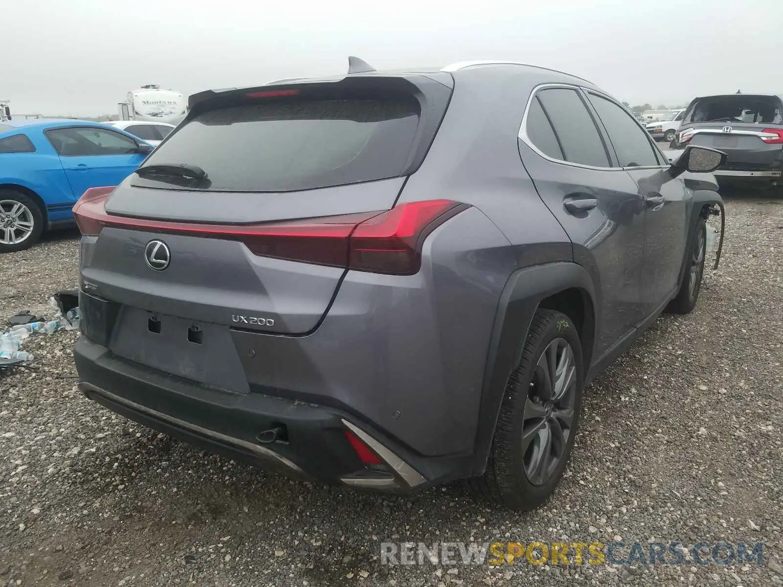 4 fotografías del automóvil dañado JTHY3JBH0K2005420 LEXUS UX 200 2019