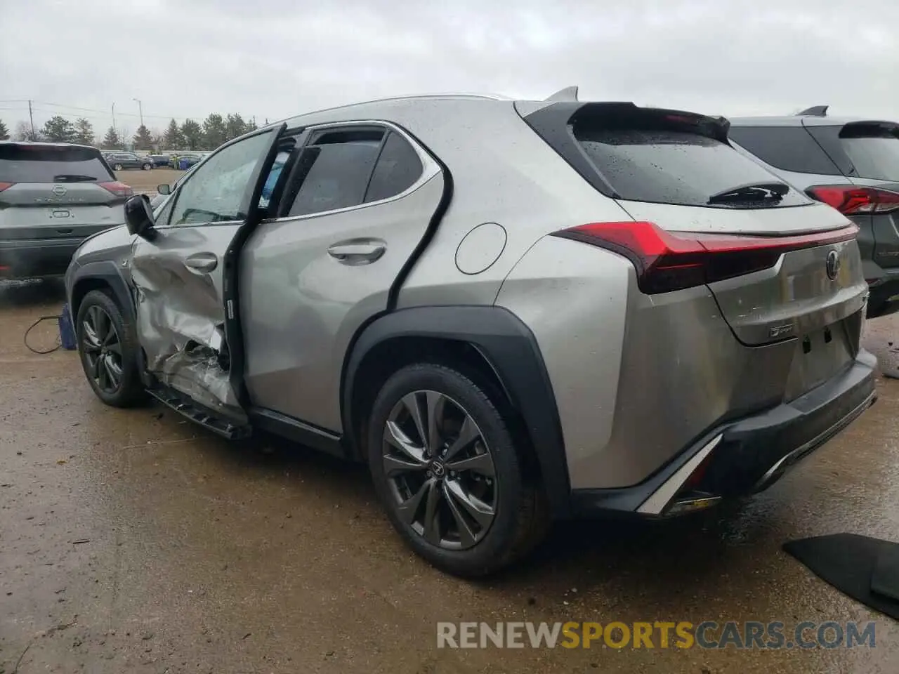 2 fotografías del automóvil dañado JTHY3JBH0K2007054 LEXUS UX 200 2019
