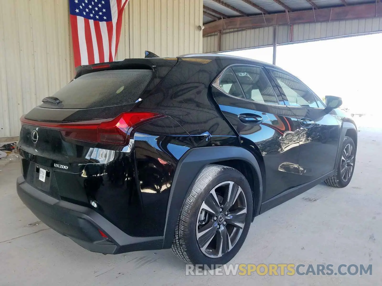 4 fotografías del automóvil dañado JTHY3JBH0K2014456 LEXUS UX 200 2019