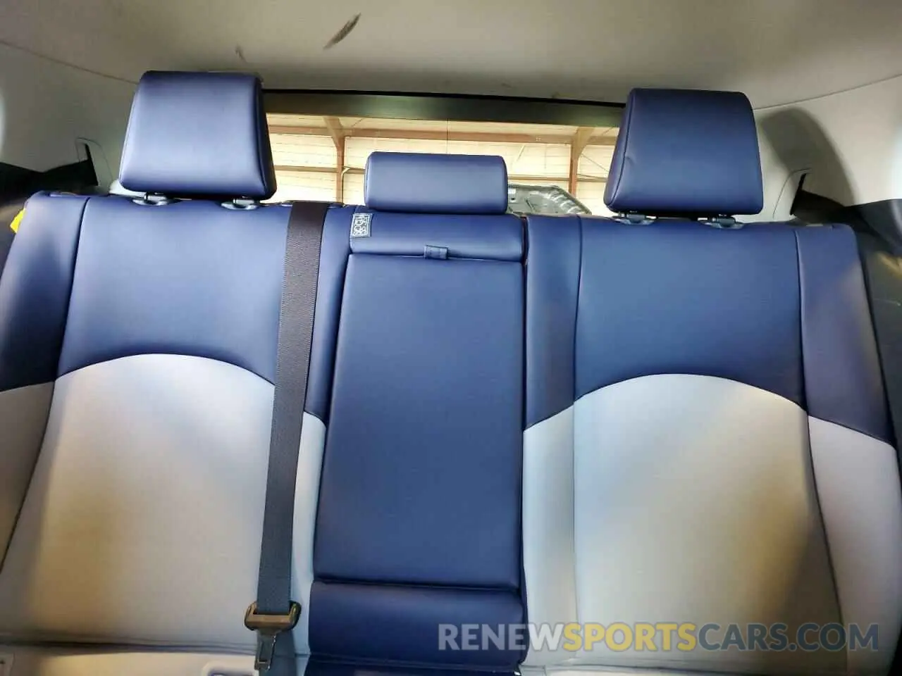 10 fotografías del automóvil dañado JTHY3JBH1K2014188 LEXUS UX 200 2019
