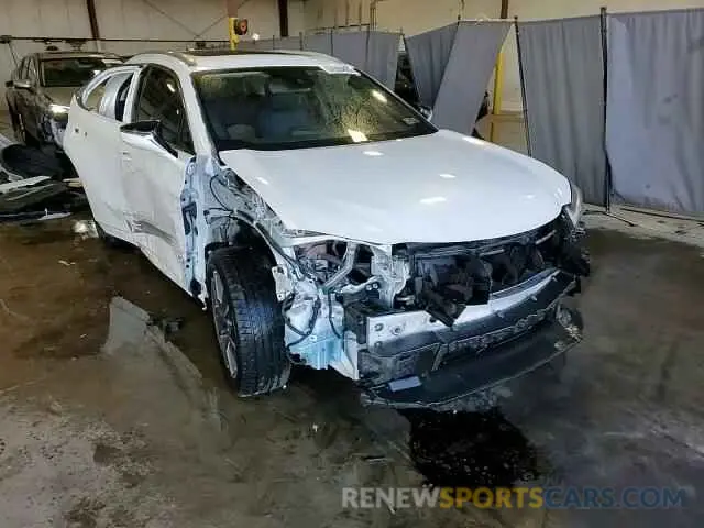 14 fotografías del automóvil dañado JTHY3JBH1K2014188 LEXUS UX 200 2019
