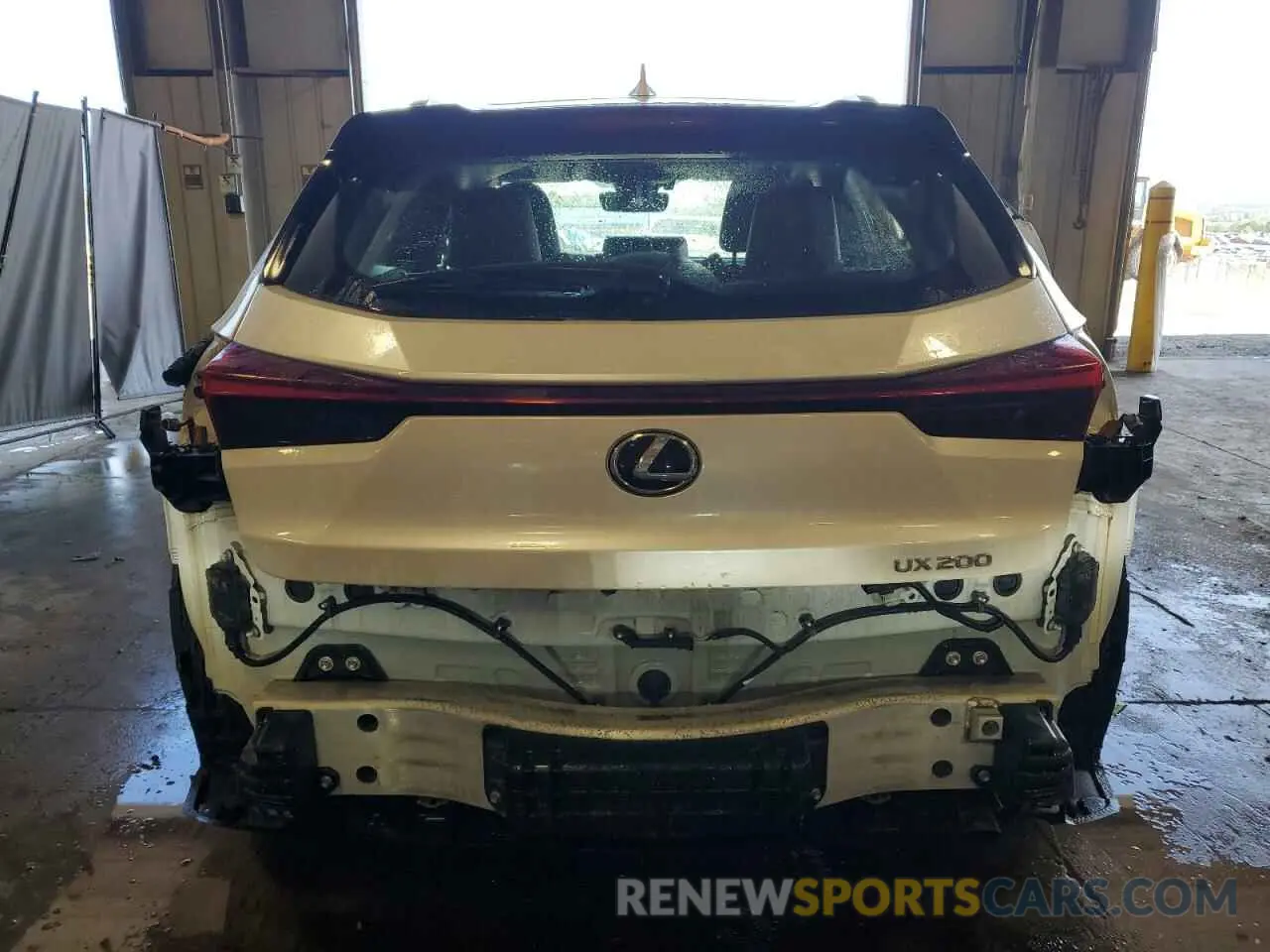 6 fotografías del automóvil dañado JTHY3JBH1K2014188 LEXUS UX 200 2019