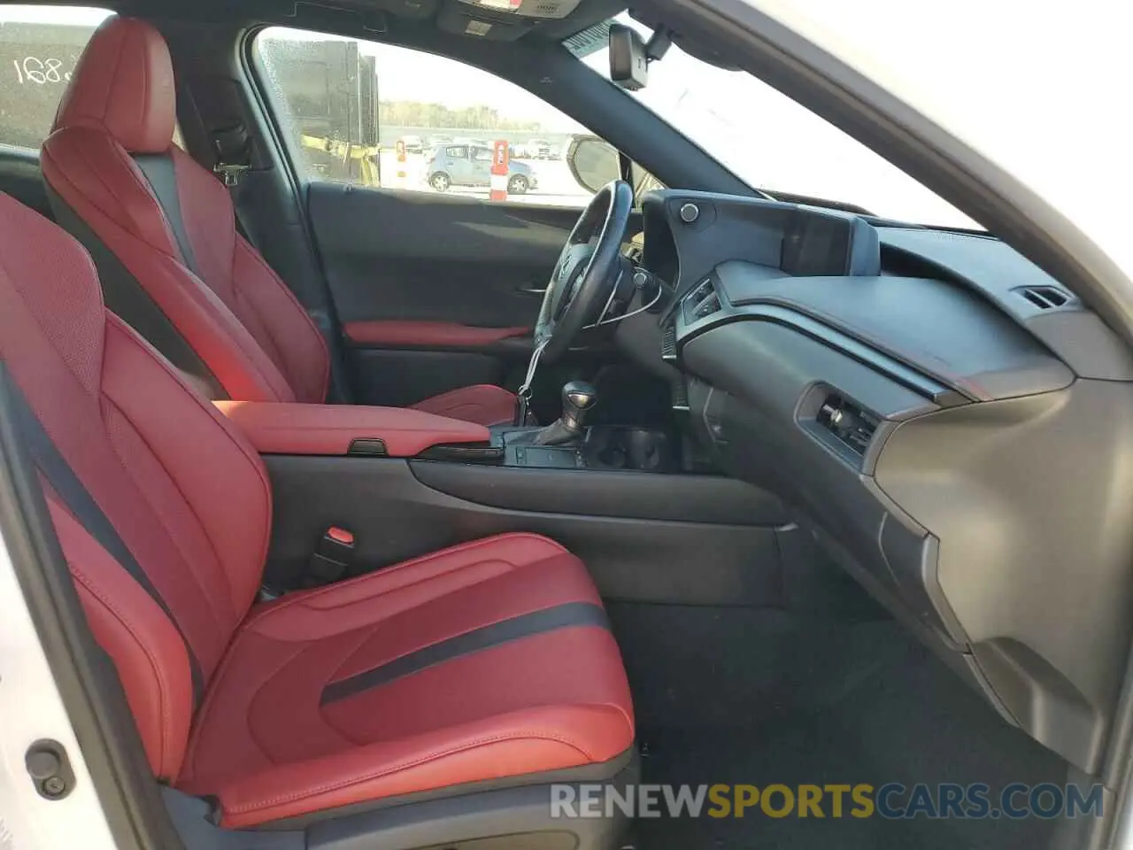 5 fotografías del automóvil dañado JTHY3JBH1K2014241 LEXUS UX 200 2019