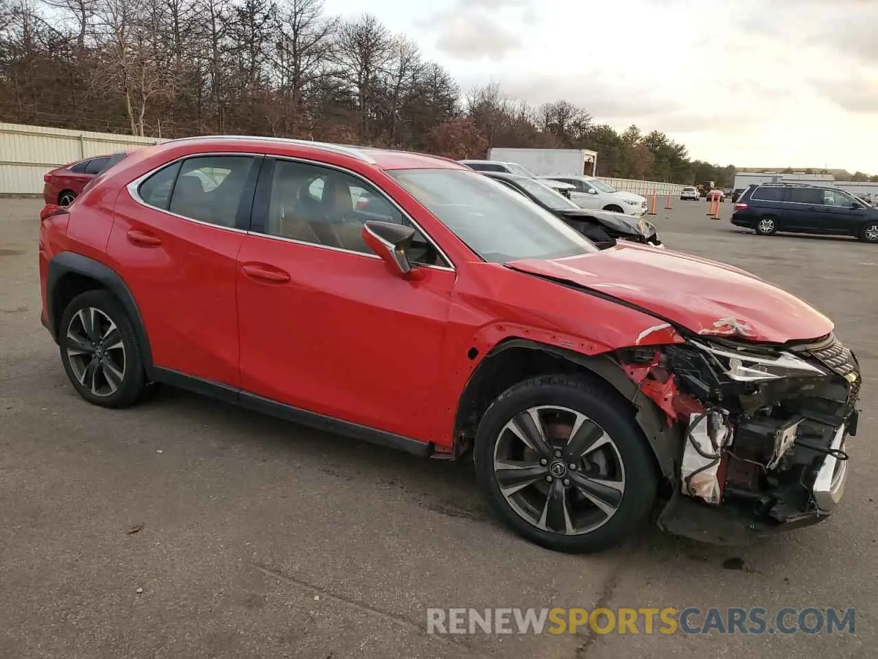 4 fotografías del automóvil dañado JTHY3JBH1K2018094 LEXUS UX 200 2019