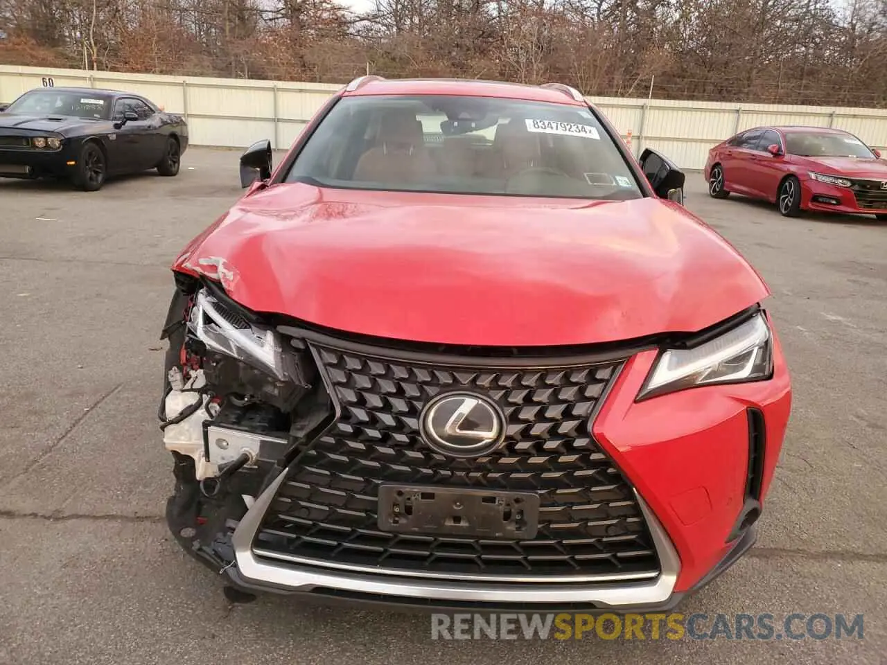 5 fotografías del automóvil dañado JTHY3JBH1K2018094 LEXUS UX 200 2019