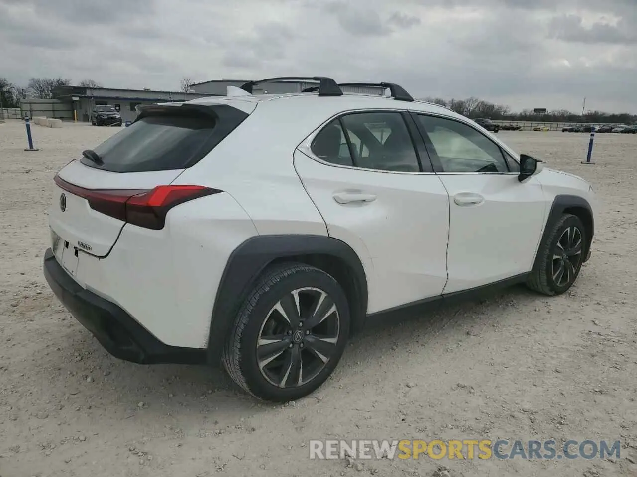 3 fotografías del automóvil dañado JTHY3JBH2K2002650 LEXUS UX 200 2019