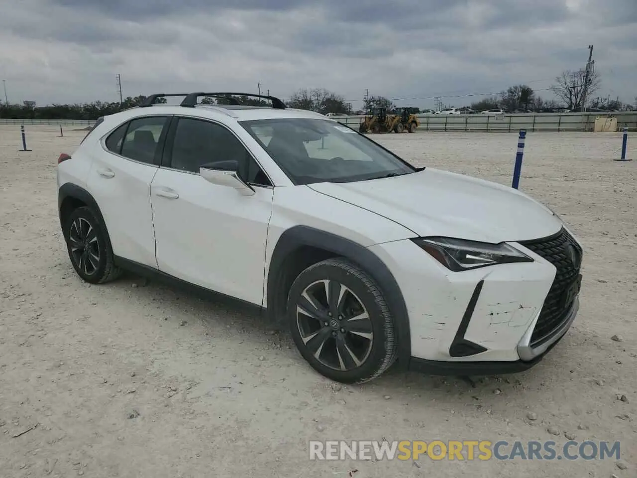 4 fotografías del automóvil dañado JTHY3JBH2K2002650 LEXUS UX 200 2019