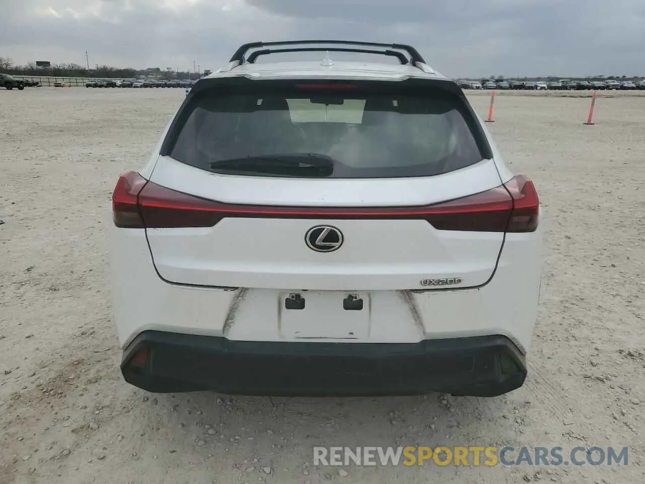 6 fotografías del automóvil dañado JTHY3JBH2K2002650 LEXUS UX 200 2019