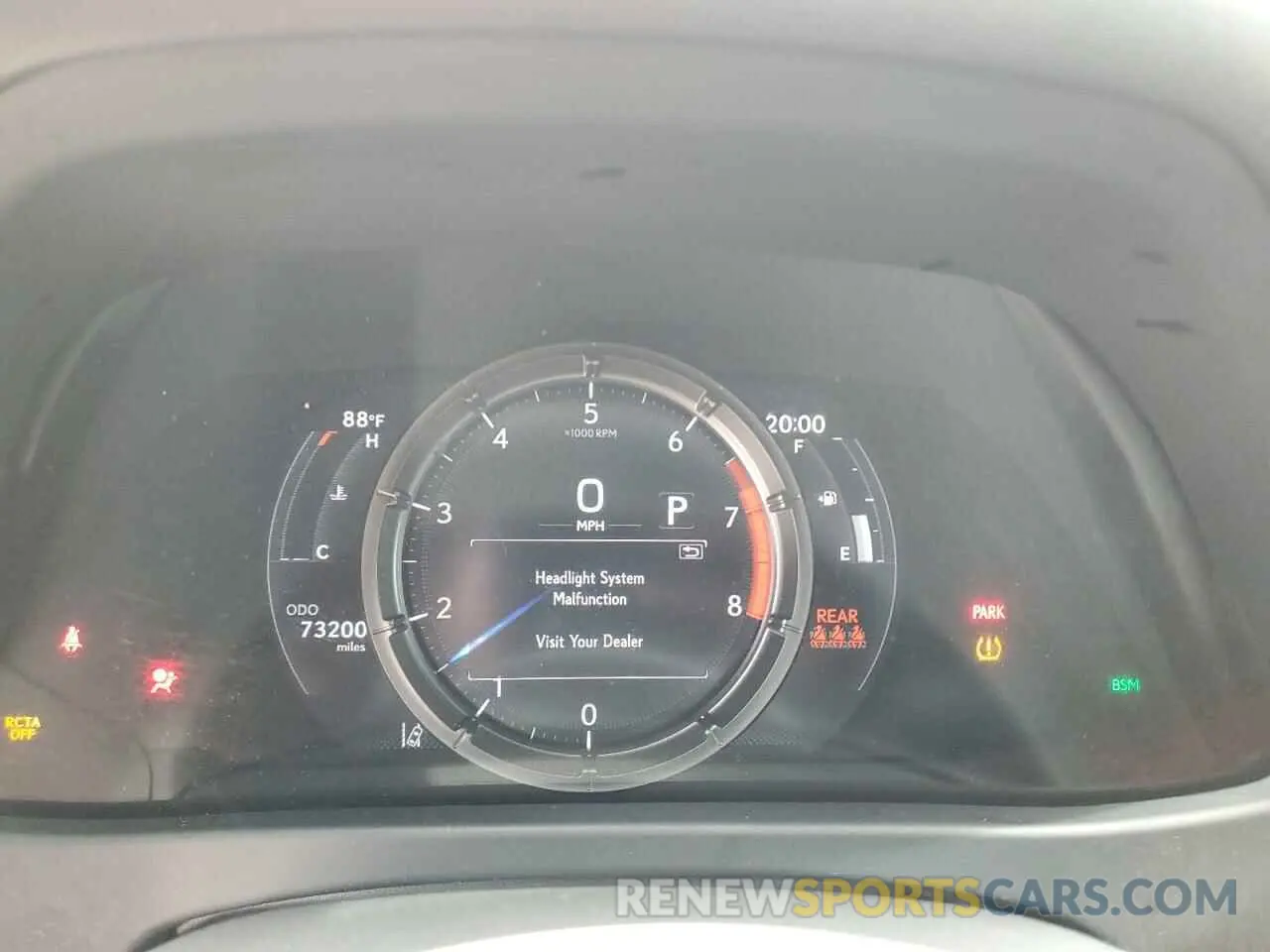 9 fotografías del automóvil dañado JTHY3JBH2K2003779 LEXUS UX 200 2019