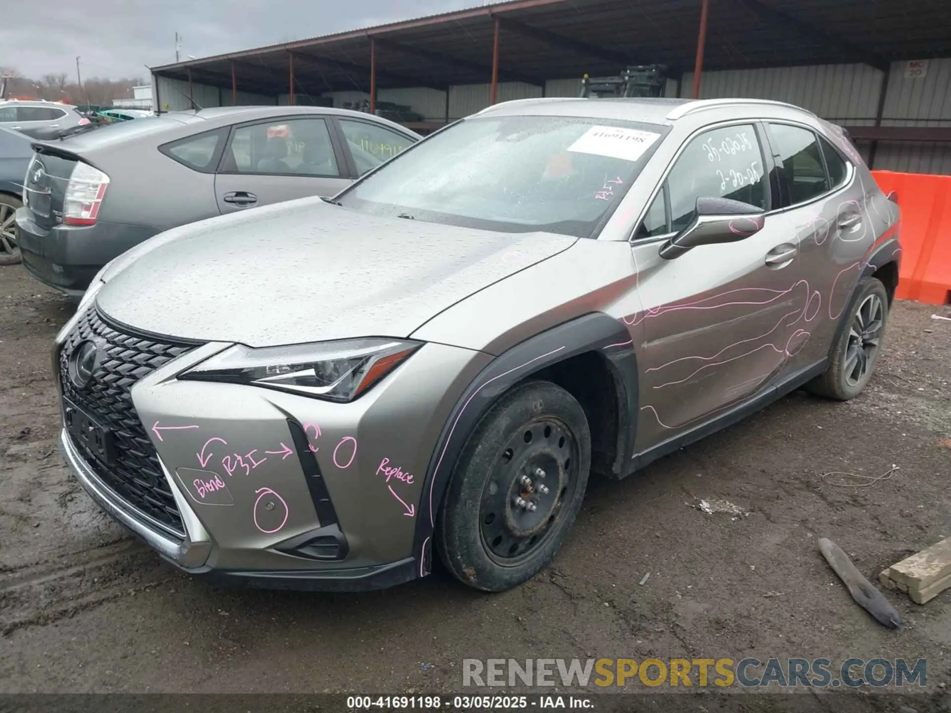 2 fotografías del automóvil dañado JTHY3JBH2K2019965 LEXUS UX 200 2019