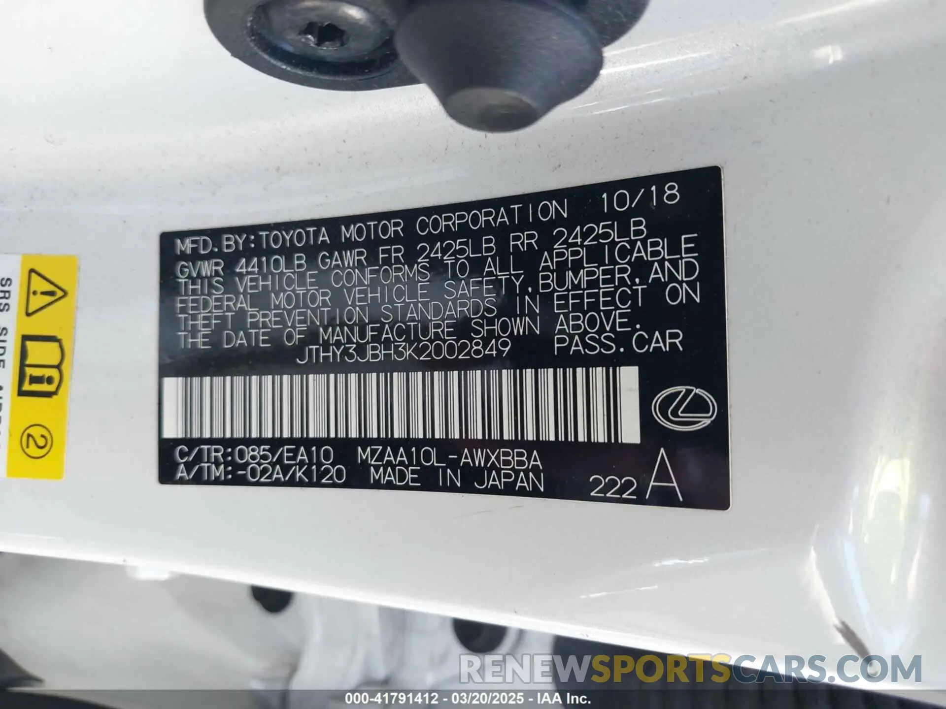 9 fotografías del automóvil dañado JTHY3JBH3K2002849 LEXUS UX 200 2019