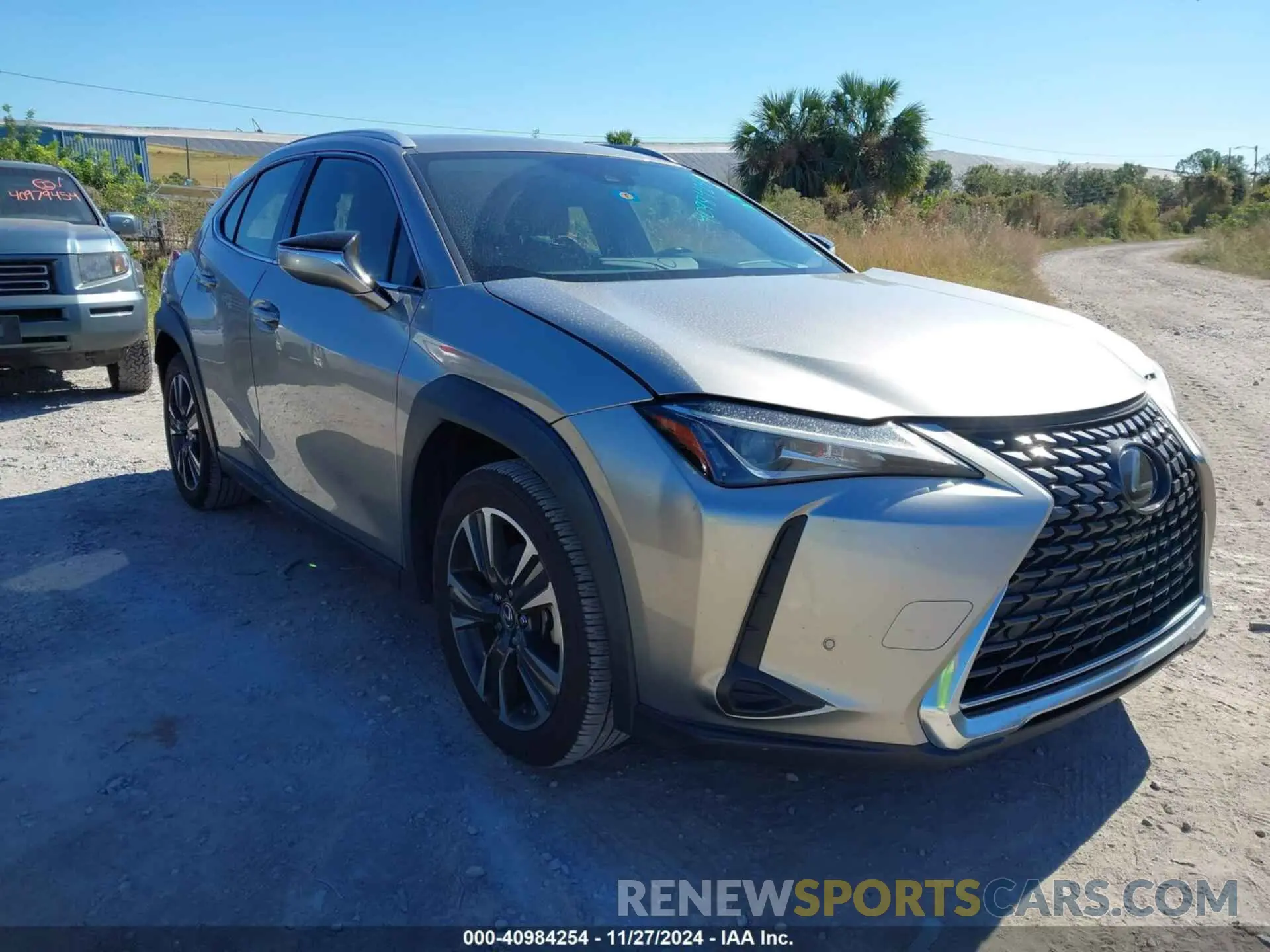 1 fotografías del automóvil dañado JTHY3JBH3K2003256 LEXUS UX 200 2019