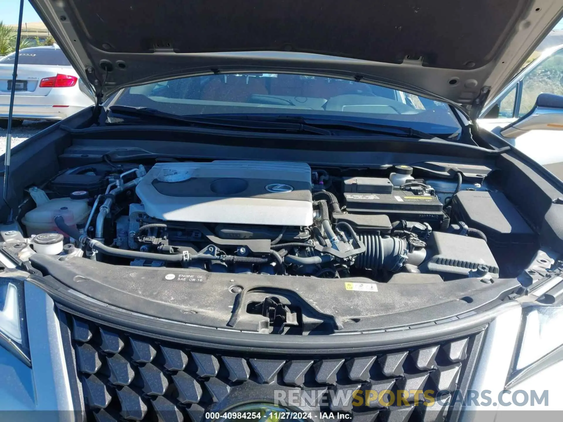 10 fotografías del automóvil dañado JTHY3JBH3K2003256 LEXUS UX 200 2019