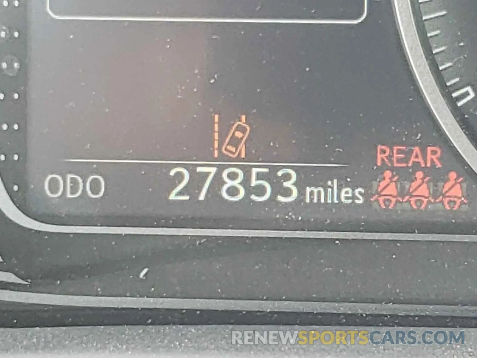 8 fotografías del automóvil dañado JTHY3JBH3K2017142 LEXUS UX 200 2019