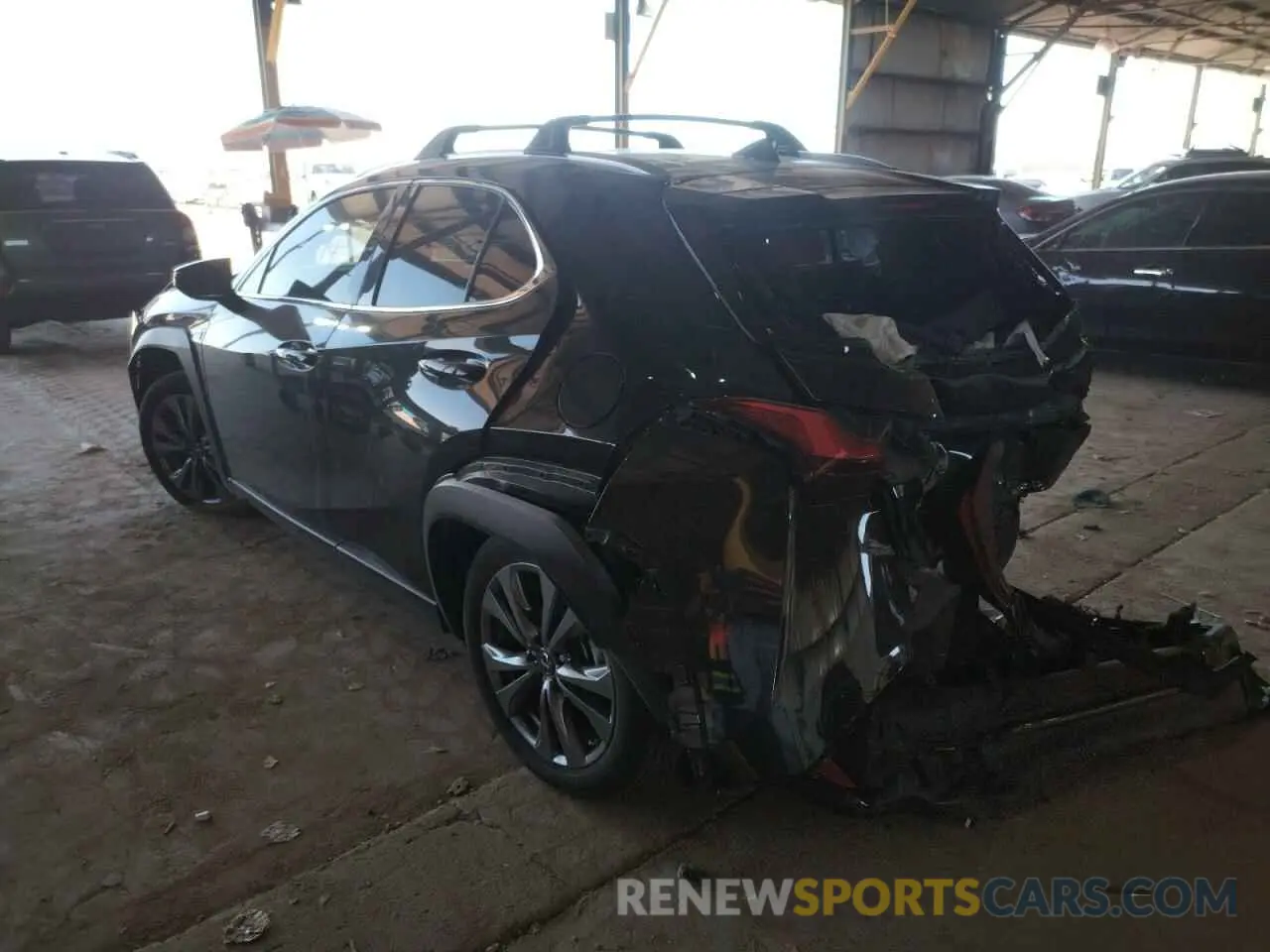3 fotografías del automóvil dañado JTHY3JBH4K2004092 LEXUS UX 200 2019