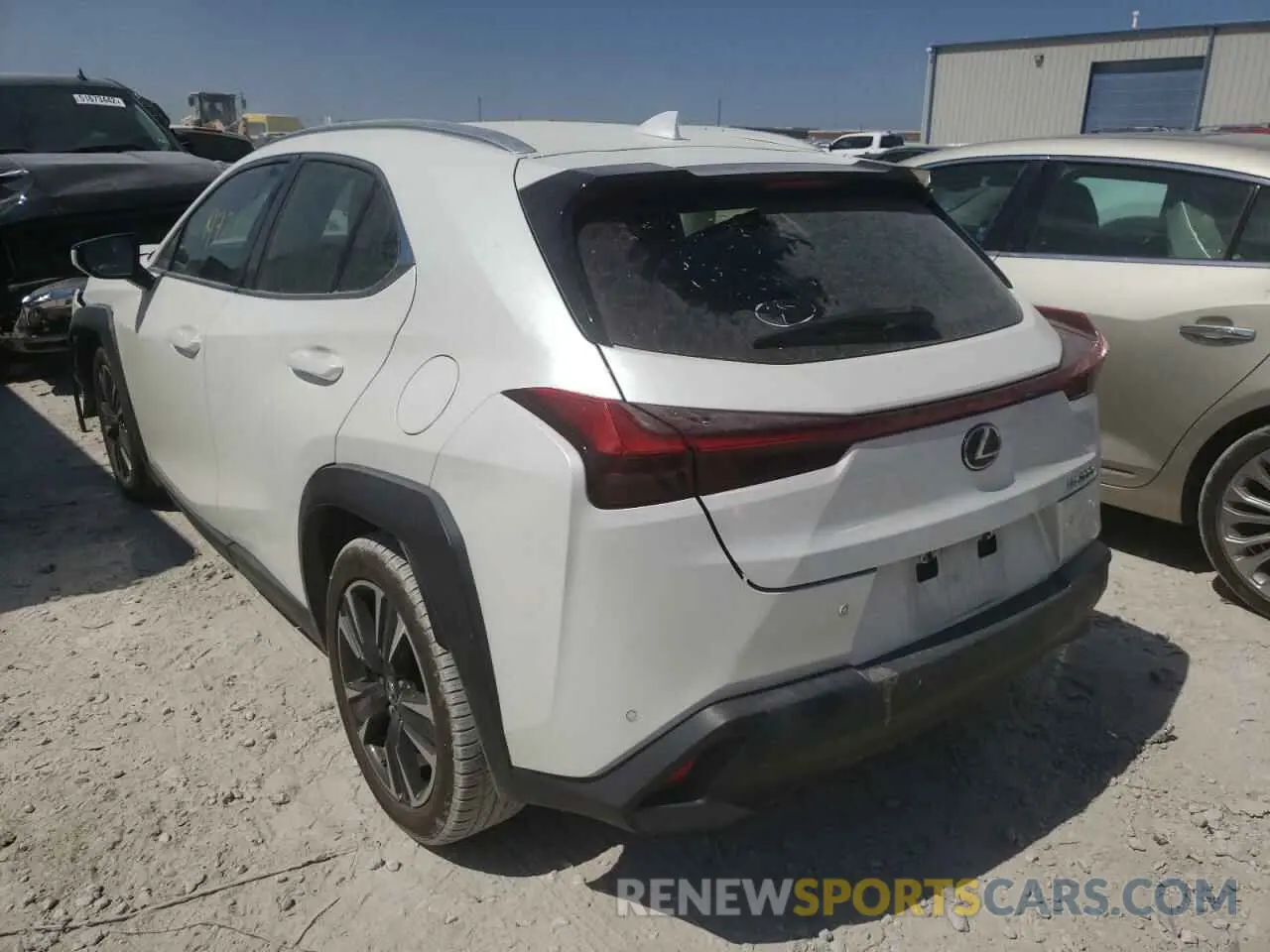 3 fotografías del automóvil dañado JTHY3JBH4K2016419 LEXUS UX 200 2019