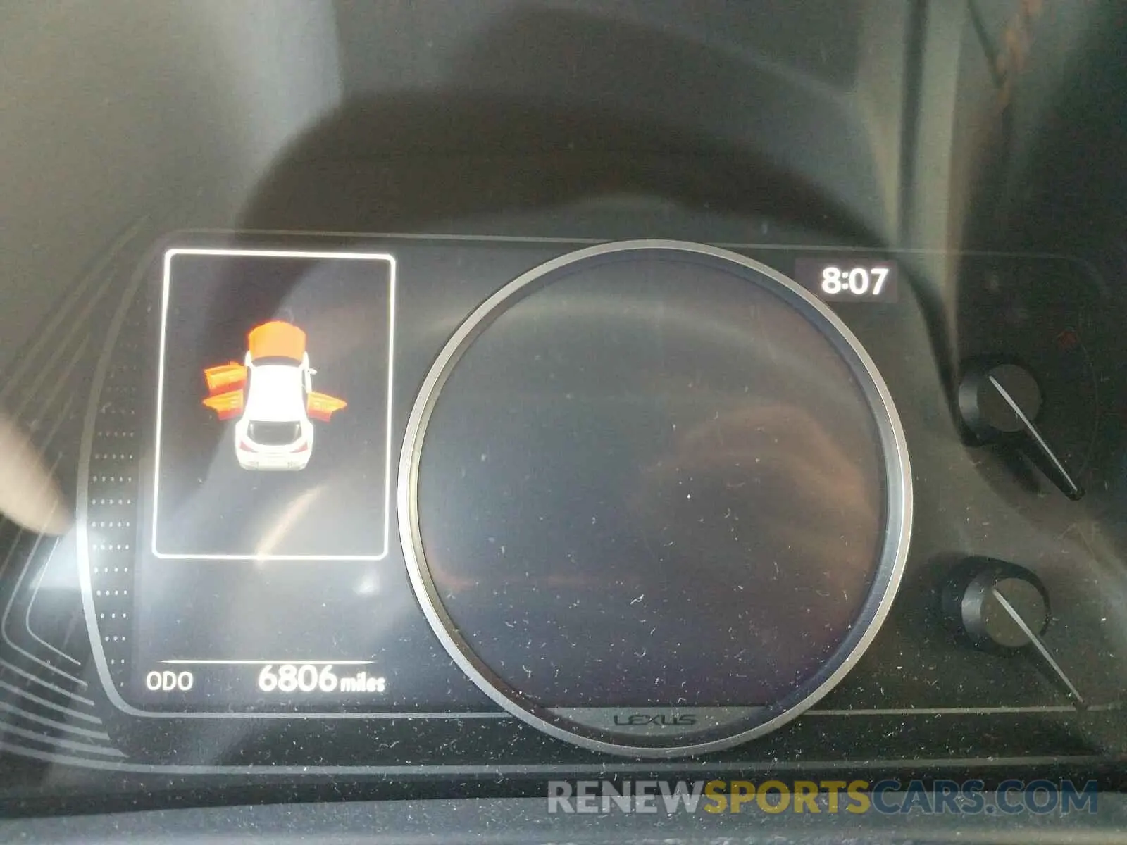 8 fotografías del automóvil dañado JTHY3JBH5K2007504 LEXUS UX 200 2019