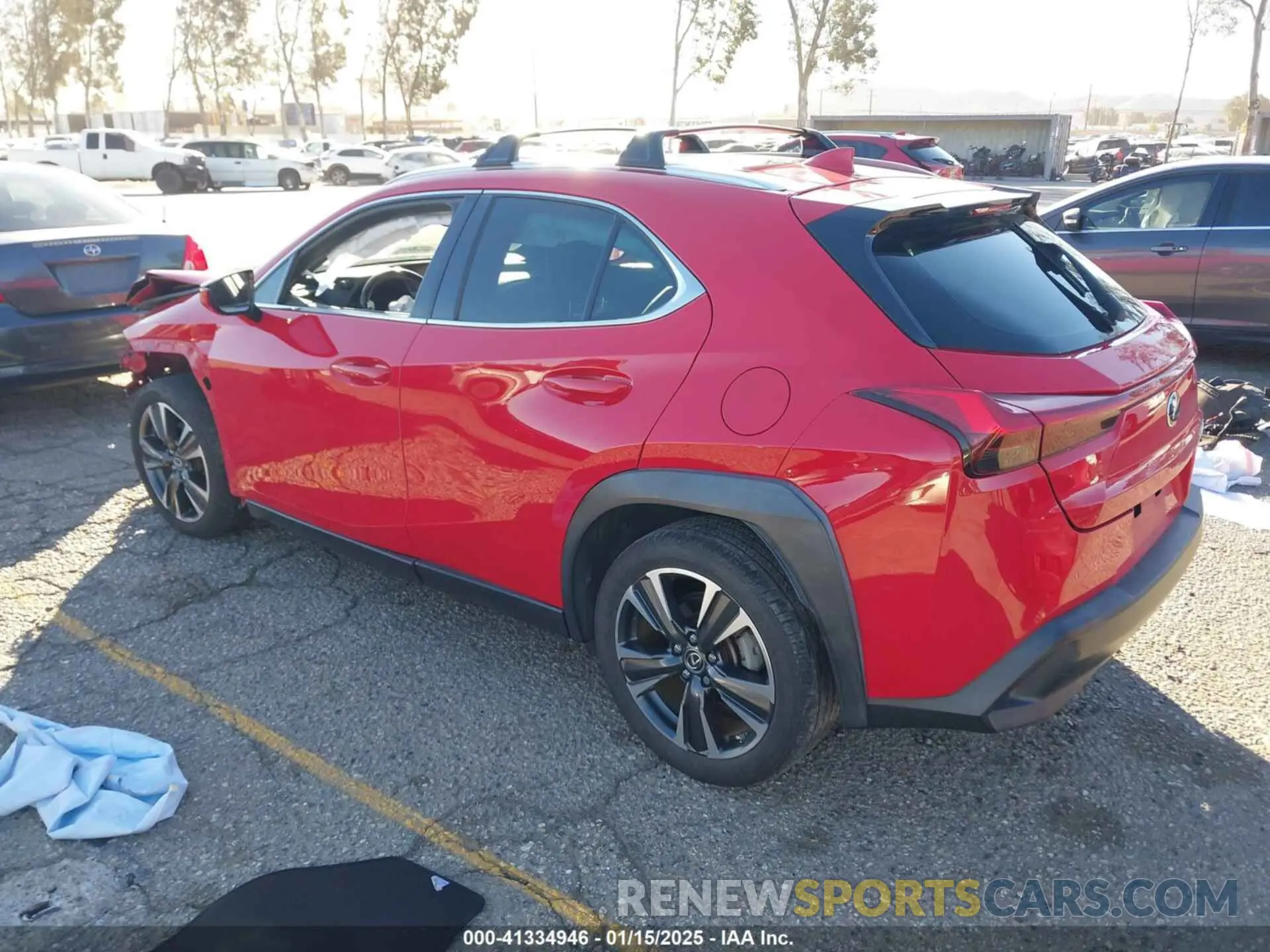 3 fotografías del automóvil dañado JTHY3JBH6K2000559 LEXUS UX 200 2019