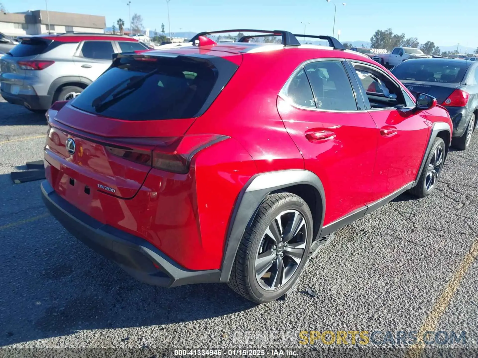 4 fotografías del automóvil dañado JTHY3JBH6K2000559 LEXUS UX 200 2019