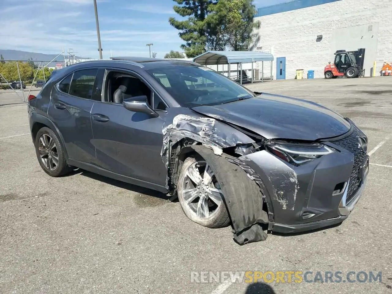 4 fotografías del automóvil dañado JTHY3JBH6K2007009 LEXUS UX 200 2019